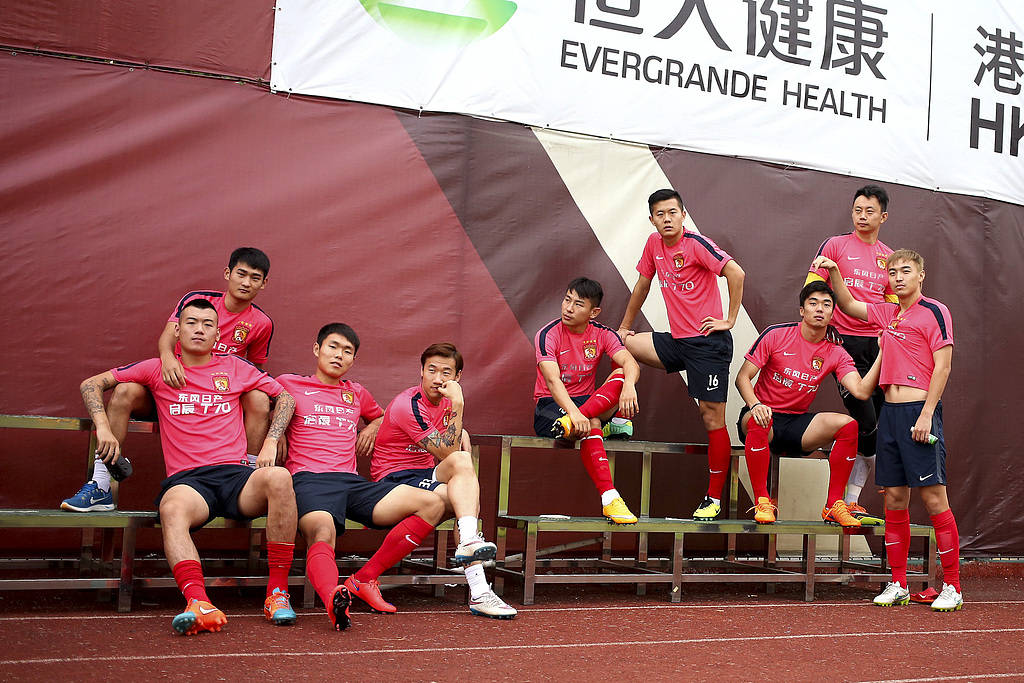 广州队加时末段篮板制胜,志在中超名次提升,引发热议,纪律约束更严格的简单介绍 广州队加时末段篮板制胜,志在中超名次提升,引发热议,纪律约束更严格的简单介绍